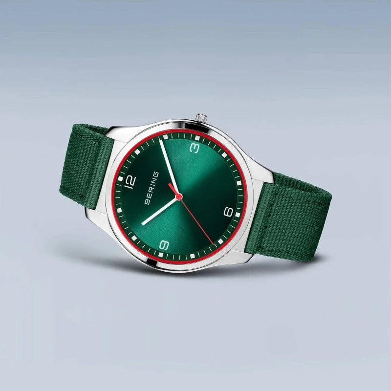 Bering men's watch in green with nato green strap Watches Carathea